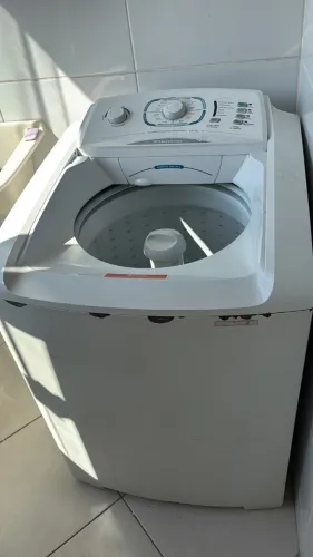 Máquina de Lavar sem tampa mais funcionando em Ótimo Estado