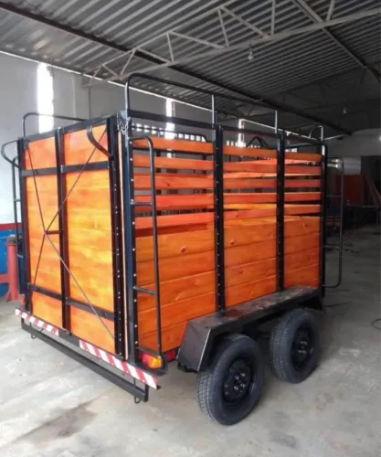 Carretinha pra 2 cavalos 