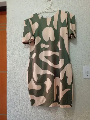 Vendo lindas roupas tamanho G