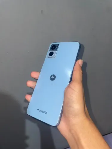 Moto E 22