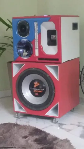 Bob com tornado 3000