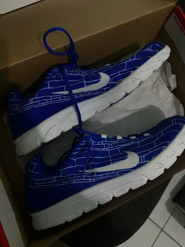 Tênis Nike Original Azul (nunca usado)