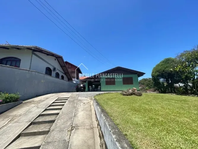 Excelente oportunidade na Rua Monsenhor Gercino