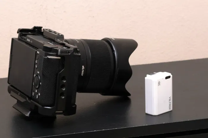 Vendo camera sony zve10 