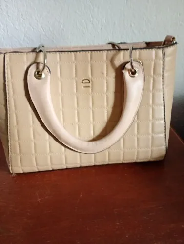 Bolsa Le postiche