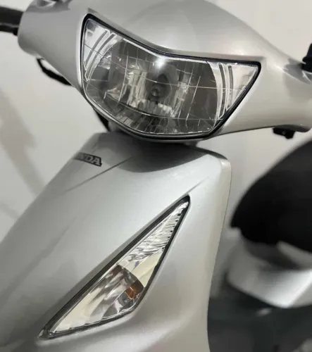 Honda Biz 125 - Econômica, Conservada e Pronta para Rodar