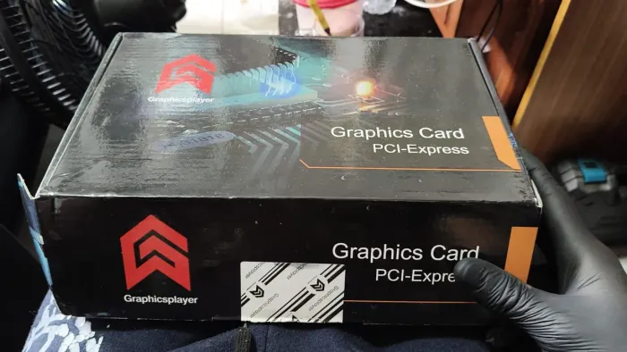 Placa de vídeo 2060 super 8gb, 256bits menos de 1 ano de uso com a caixa