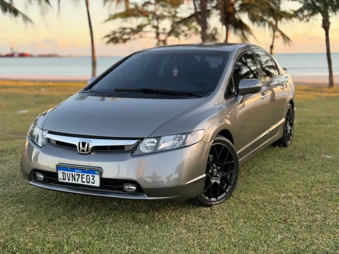 Honda Civic Sedan EXS 1.8/1.8 Flex 16V Aut. 4P 2007