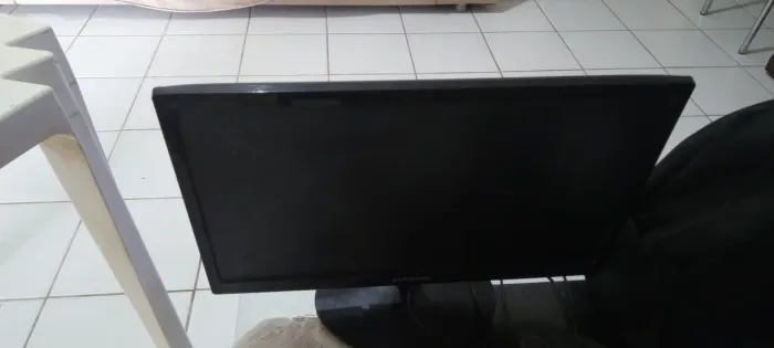 Vendo uma tv monitor Samsung 22  pol