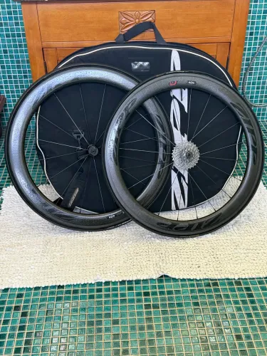 Jogo/kit rodas ZIPP 404 tubular triatlo