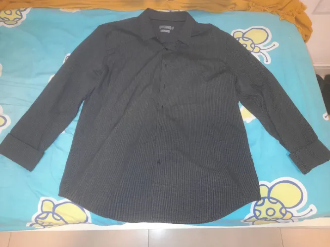 Camisa masculina de marca Wolvens [SEMI-NOVO]