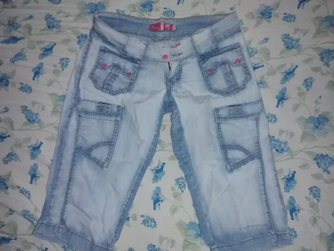 Bermuda Jeans feminina