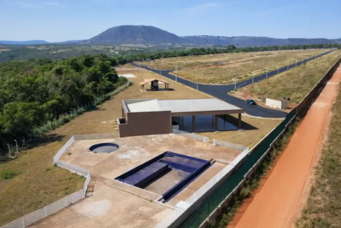 Terreno 360m² no Recanto do Lago em Rifaina/SP - aceito carro