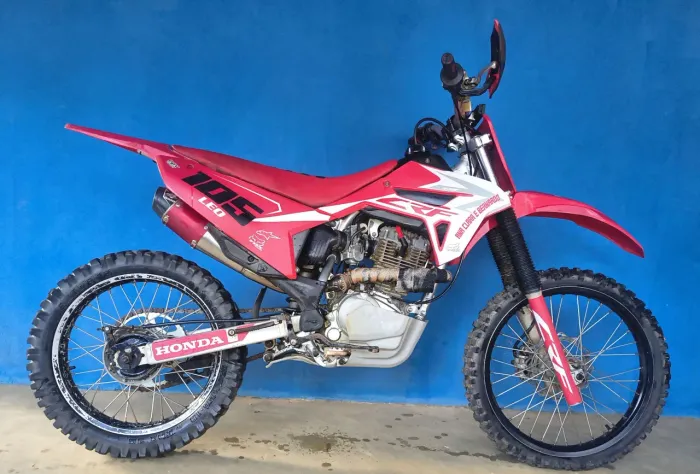 Moto bem conservada 