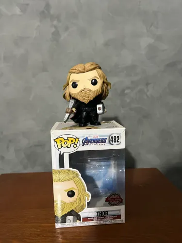 Funko Pop! Marvel Avengers Thor 482 Exclusivo