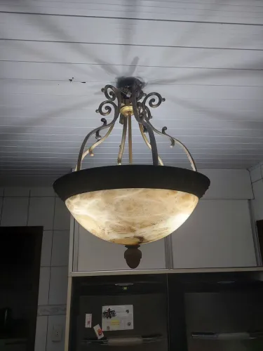 Lustre