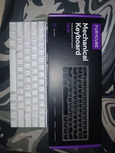 TECLADO MECÂNICO H61K BRANCO 60%,SWITCH RED,TROCA SWITCH