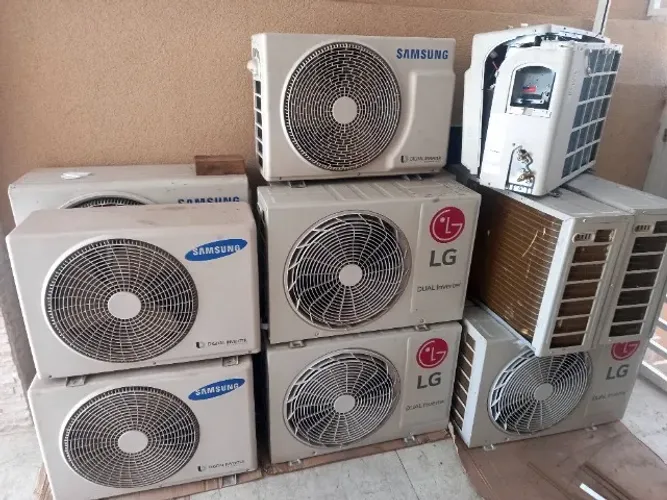 Lote de condensadora LG 12000btus 220v