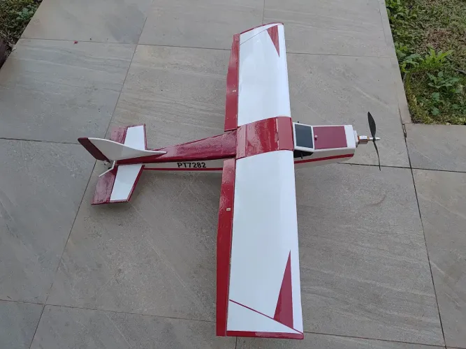Aeromodelo eletrico novo 