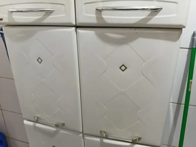 Armário em aço Duas portas