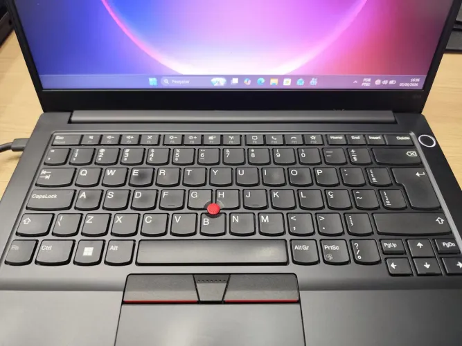 ThinkPad E14