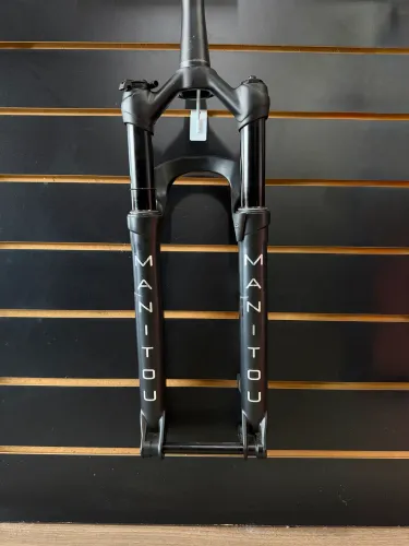 SUSPENSÃO MANITOU MACHETE