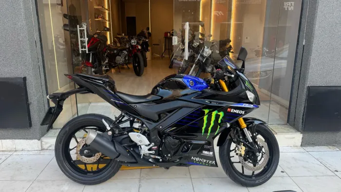 Yamaha YZF-R3 Monster Energy MotoGP Edition.