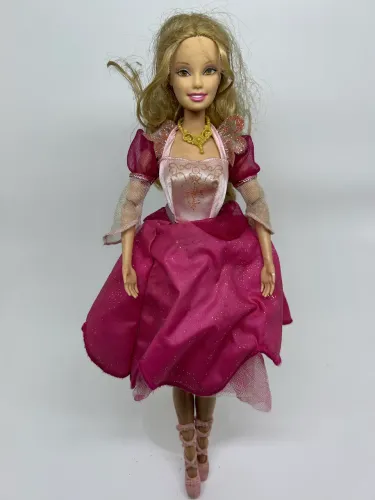 Barbie Genevieve - 12 princesas bailarinas