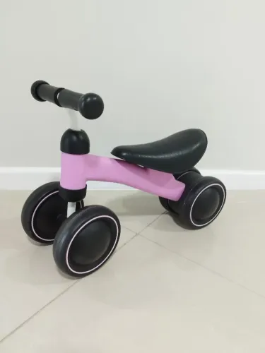 Bicicleta de equilíbrio Buba