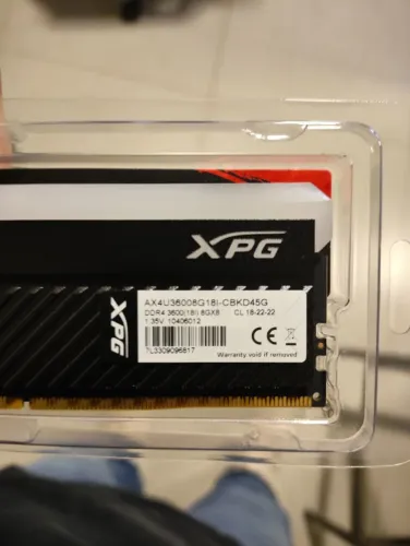 Memória Ram 8g RGB 3600mhz, as duas faco 350 cada