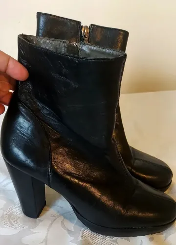 Bota couro Schutz preta tam 36