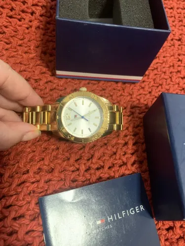 Relógio Tommy Hilfiger Feminino Dourado - Original NOVO