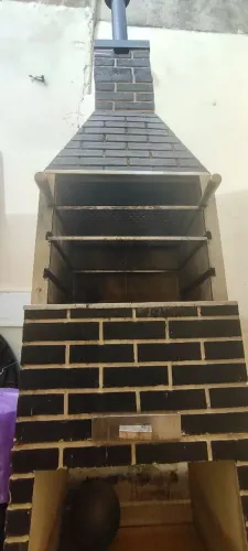 Churrasqueira 65 cm com chapéu