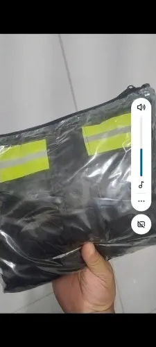 Vendo conjunto Novo de capa de chuva para motoqueiro