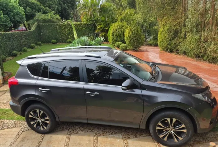 Toyota RAV4 2.5 4X4 16V Aut. 2014