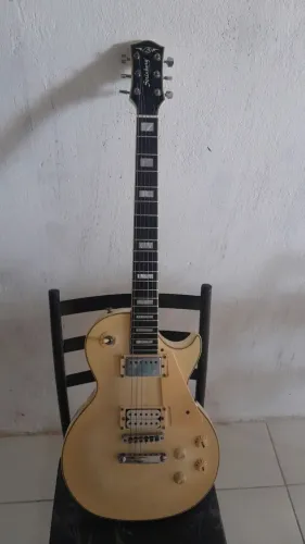 Guitarra strinberg les paul R$900