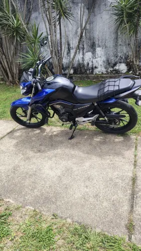 moto titam