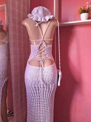 Vestido de croche + chapéu, luvas e bolsa
