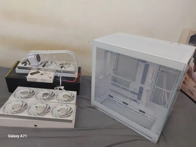 Gabinete Gamer ATX Liketec Cygnus + Water Cooler 360mm + 6 Fans Starlink + Controladora