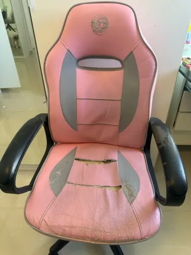 Cadeira Gamer UP X13FP Rosa e Cinza (Kalunga)