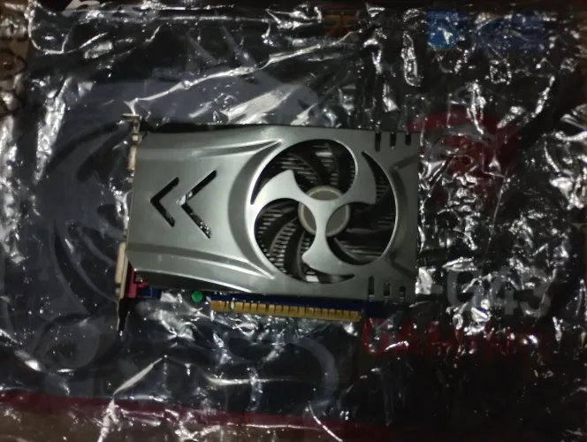 Placa de Vídeo GT 440 Funcionando - Precisa Trocar Ventoinha