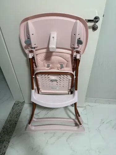 Cadeirinha de amamentação 