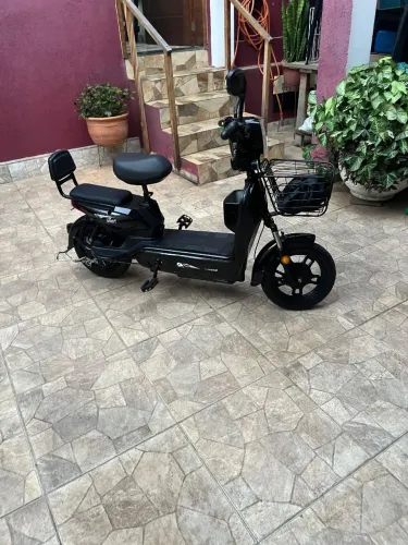 Bicicleta Scrotter elétrica Smart 500