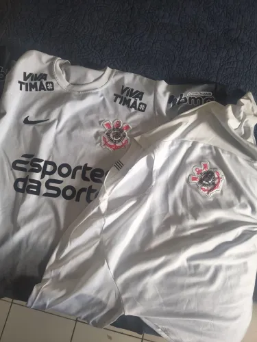 Camisas do Corinthians