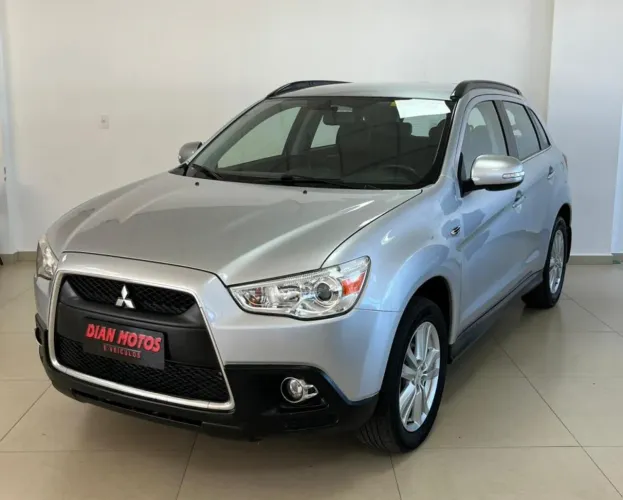 Mitsubishi ASX 2.0 16V 4X4 160cv Aut. 2012