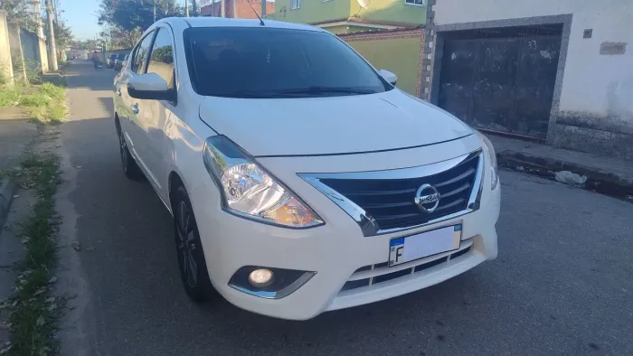 Nissan Versa Unique 1.6 16V Flexstart 4P Aut. 2018