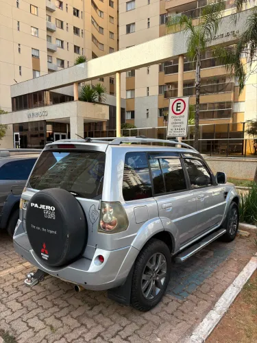 Mitsubishi Pajero TR4 2.0 Flex 16V 4X2 Aut. 2015