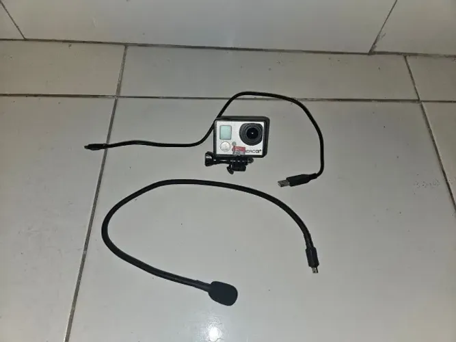 GoPro Hero 3+ Black Edition + Kit para Motovlog
