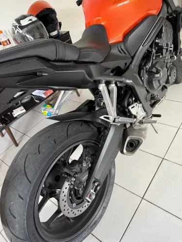 Cb650r impecável