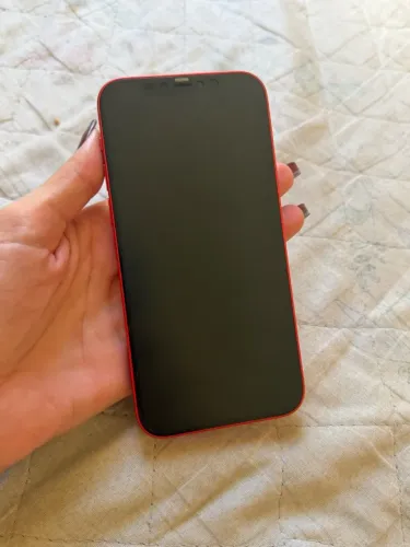 iPhone 12 de 128g, bateria em manutenção